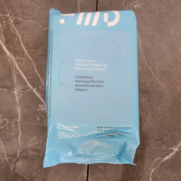 MICELLAR Makeup  Removing Wipes - Picture 1 of 3